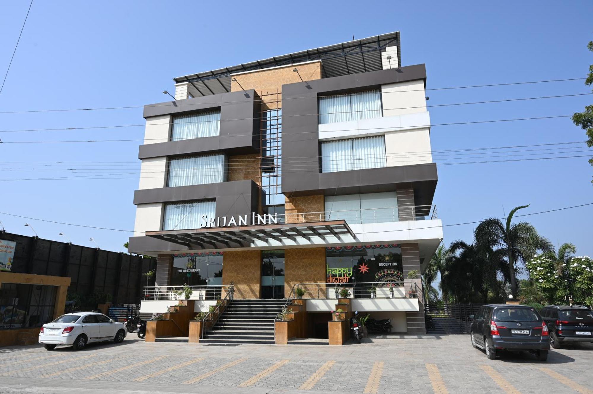 Srijan Inn Ābu Road Екстериор снимка